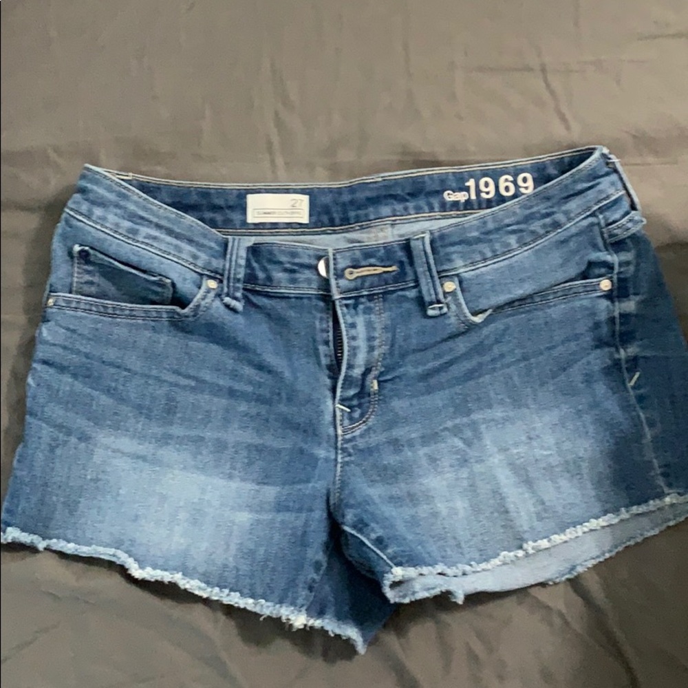 Gap jean shorts